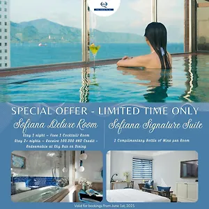 Hotel Sofiana My Khe & Spa- Rooftop Pool Bar, Da Nang